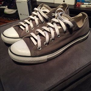 Men’s Grey Converse Chuck Taylors